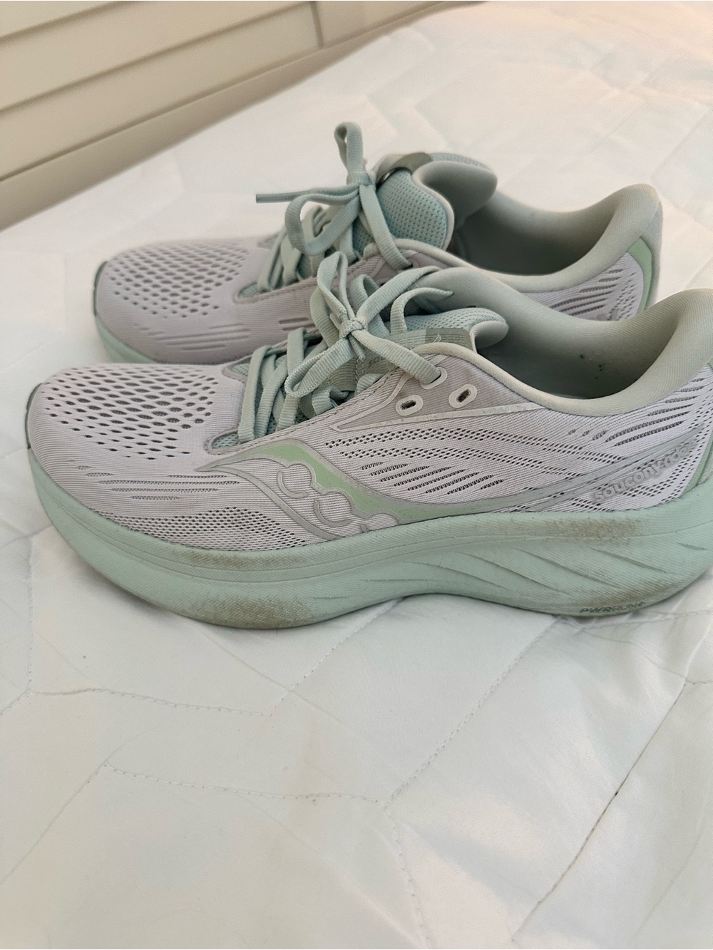 Saucony Ride 18 Women's Mint Green Athletic Running Shoes